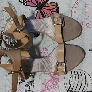 Sam Edelman tan heels